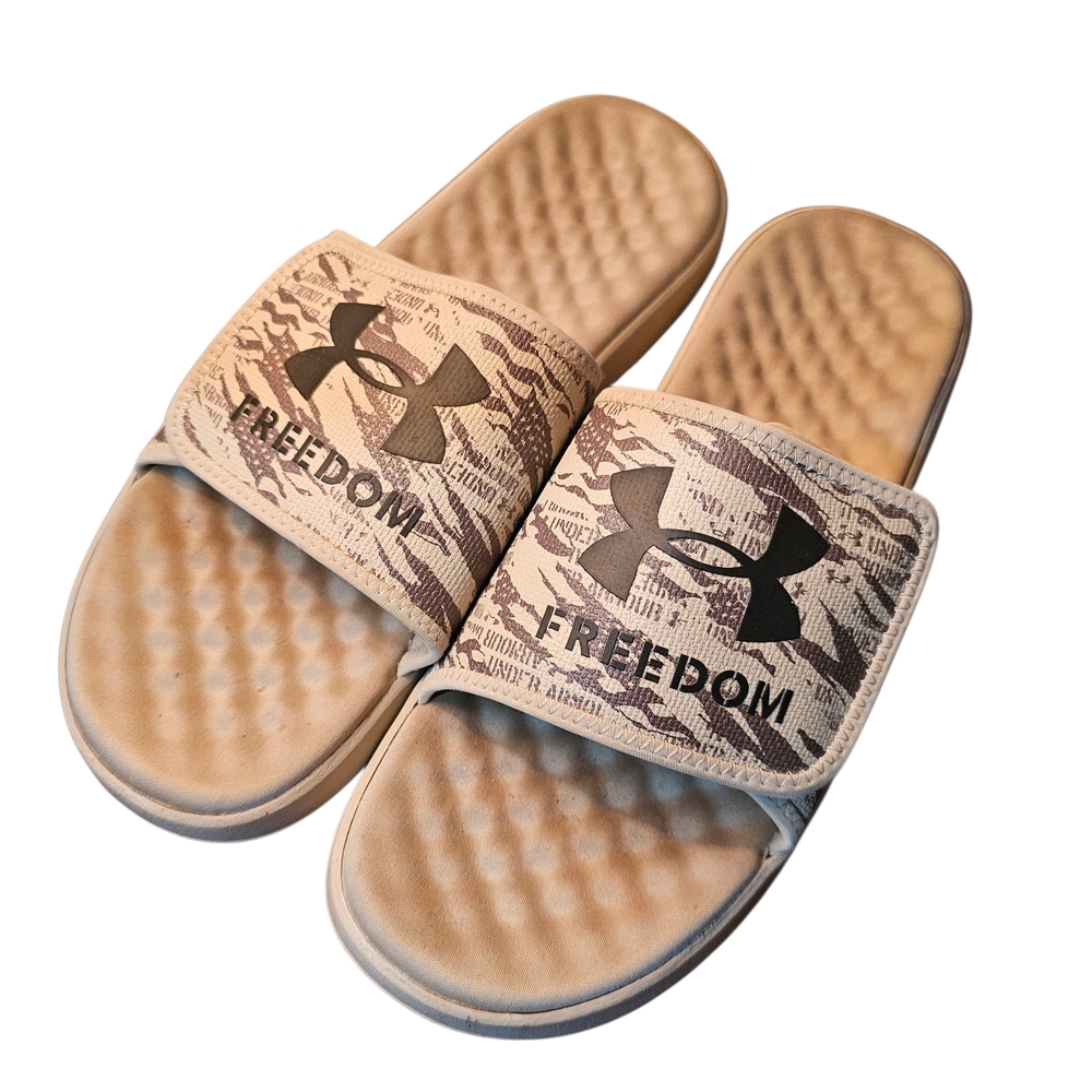 Under Armour CamouUnder Armour Mens Ignite Pro 8 Freedom Newflage Freedom Slides